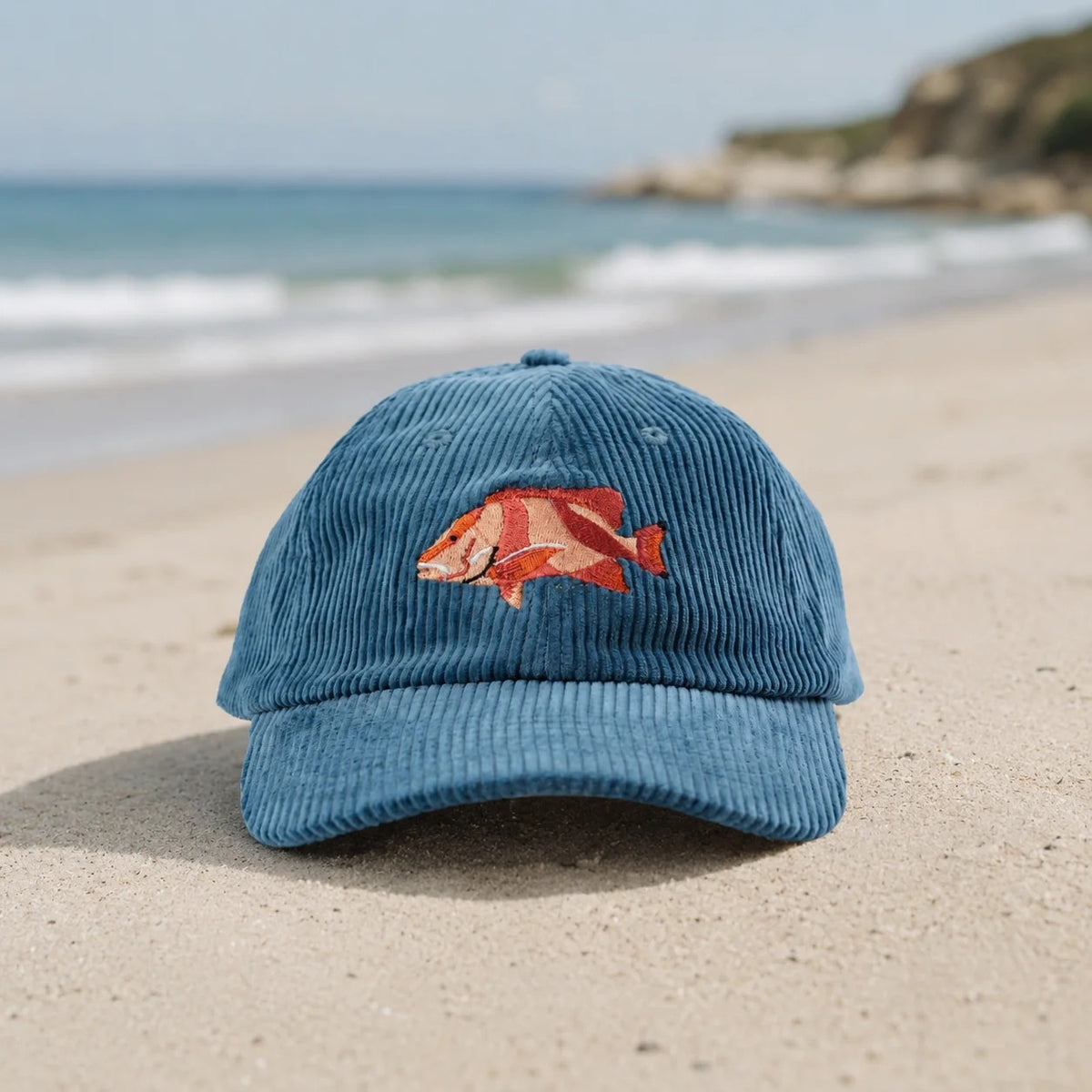 Reef Lagoon Corduroy Curved Brim Cap [cl:red Emperor / Ocean Blue]