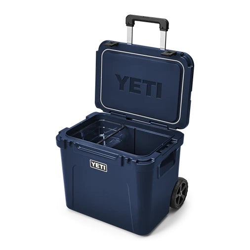 Yeti Roadie 60 Wheeled Hard Cooler [cl:navy]