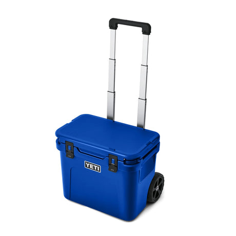 Yeti Roadie 32 Wheeled Hard Cooler [cl:royal Blue]