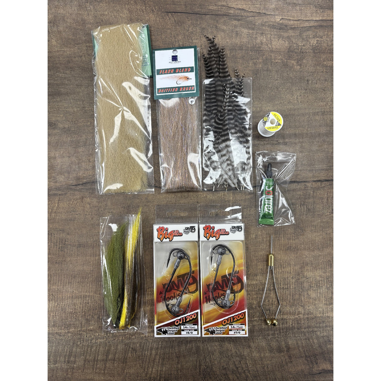Todd Barra Jig Fly Kit [cl:sand/mullet Brown]